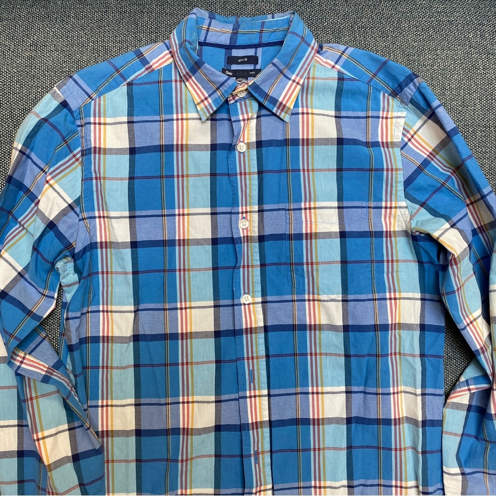 GAP Men’s casual button up shirt slim fit